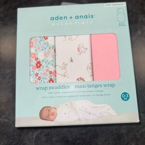 aden + anais Wrap Swaddles in Aqua